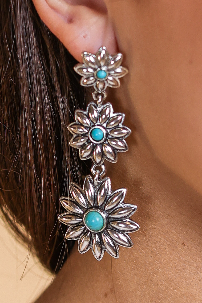 Living For The Glam Floral Earrings with Turquoise Stones