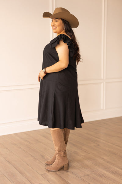 The Stella Black Linen Versi Dress